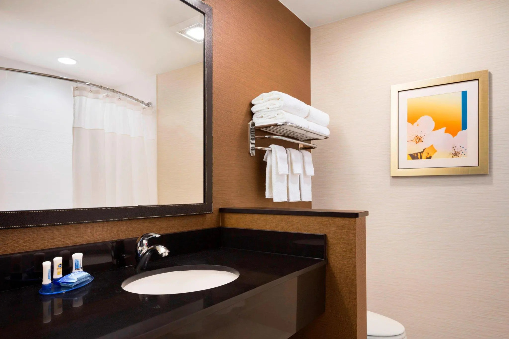 Fairfield Inn & Suites Akron Fairlawn - Chambres