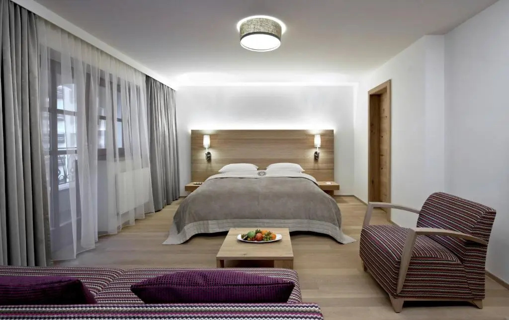 Schwarzer Adler Hotel - Chambres
