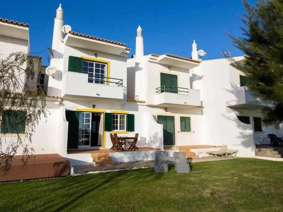 Villa Jóia da Galé by Stay-ici, Algarve Holiday Rental