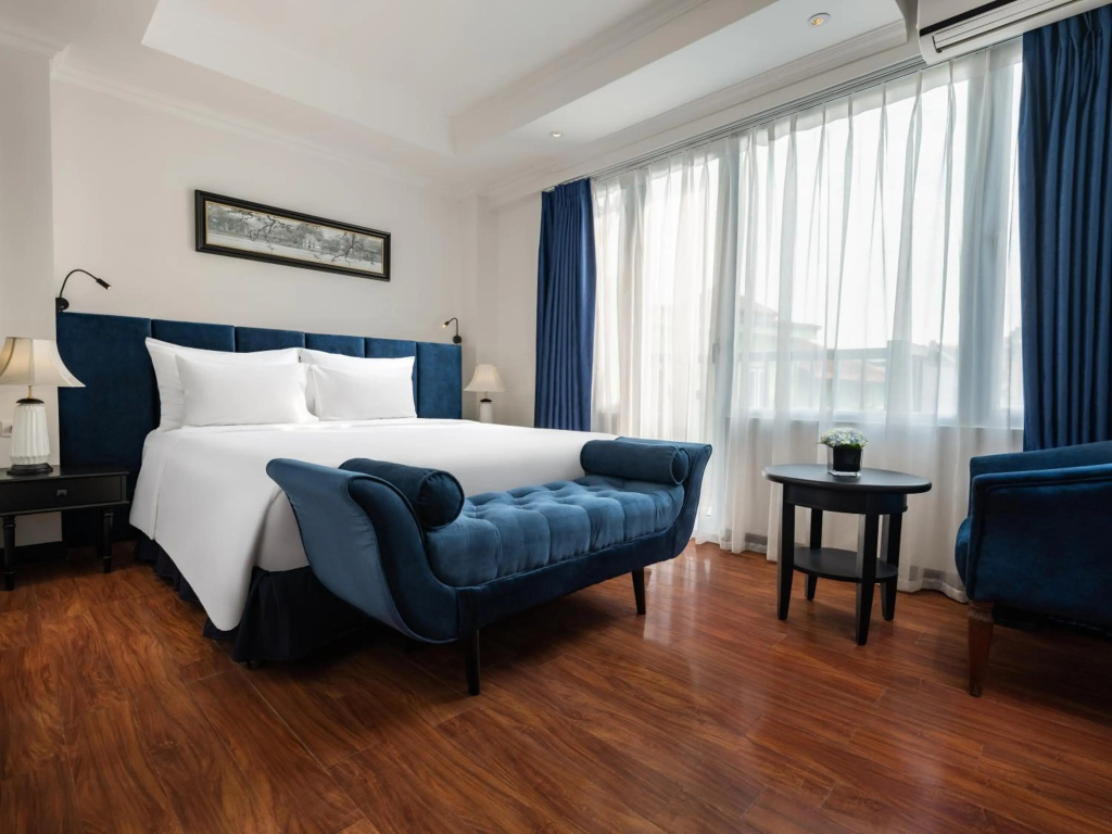 Отель The Flower Boutique Hotel & Travel в Ханое