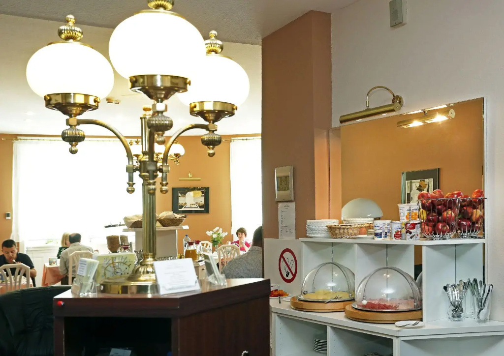 Continental Hotel-Pension - Général