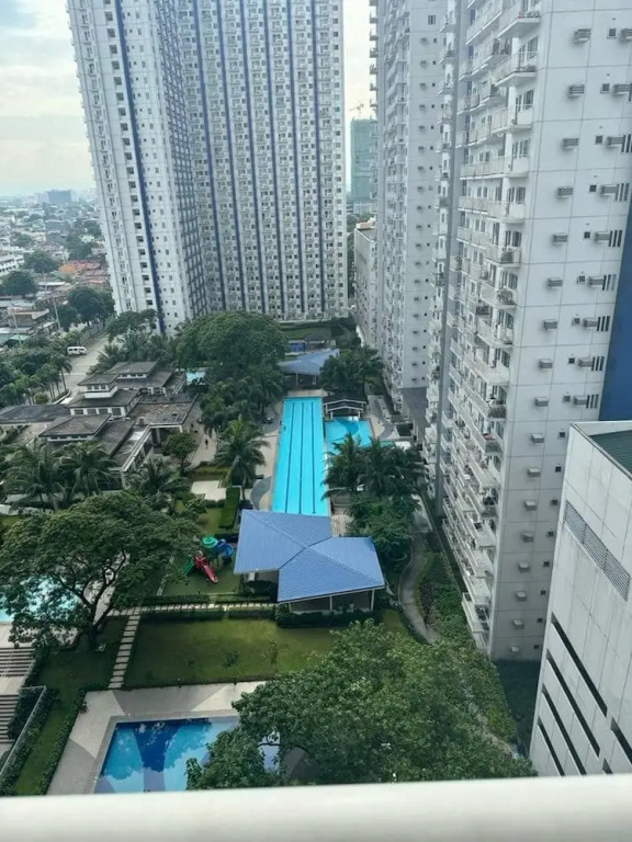 Modern Condo Retreat in Quezon City With Resort-style Pool