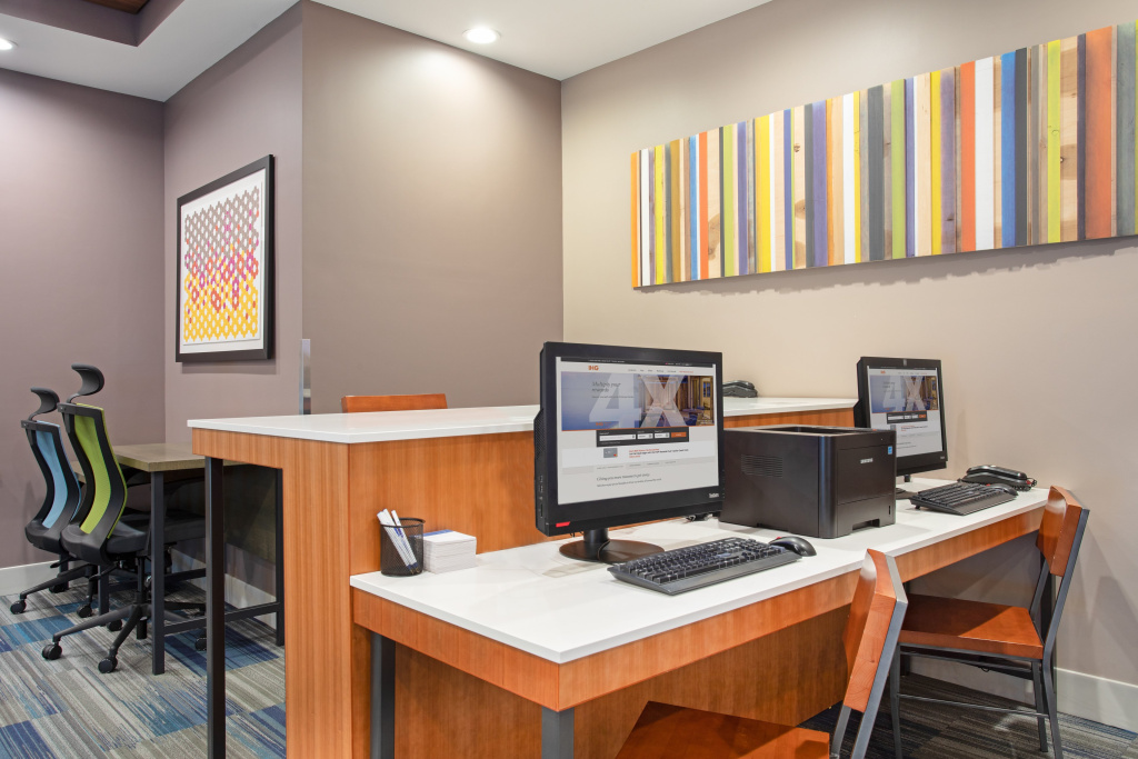 Holiday Inn Express and Suites Ontario Airport by IHG - Général