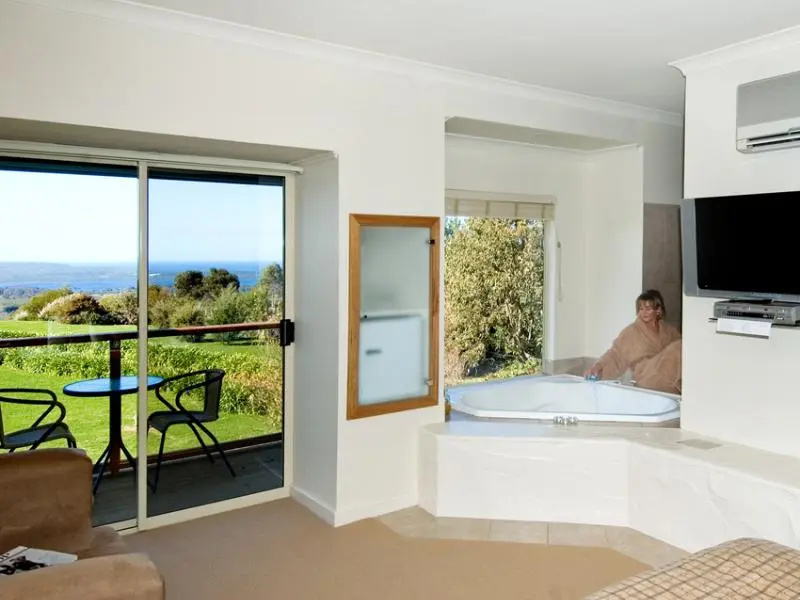 Double Suite with ocean view (full double bed)