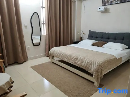 Standard Double room with balcony (full double bed)