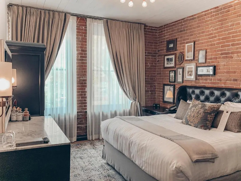 The Charmant Hotel - Chambres