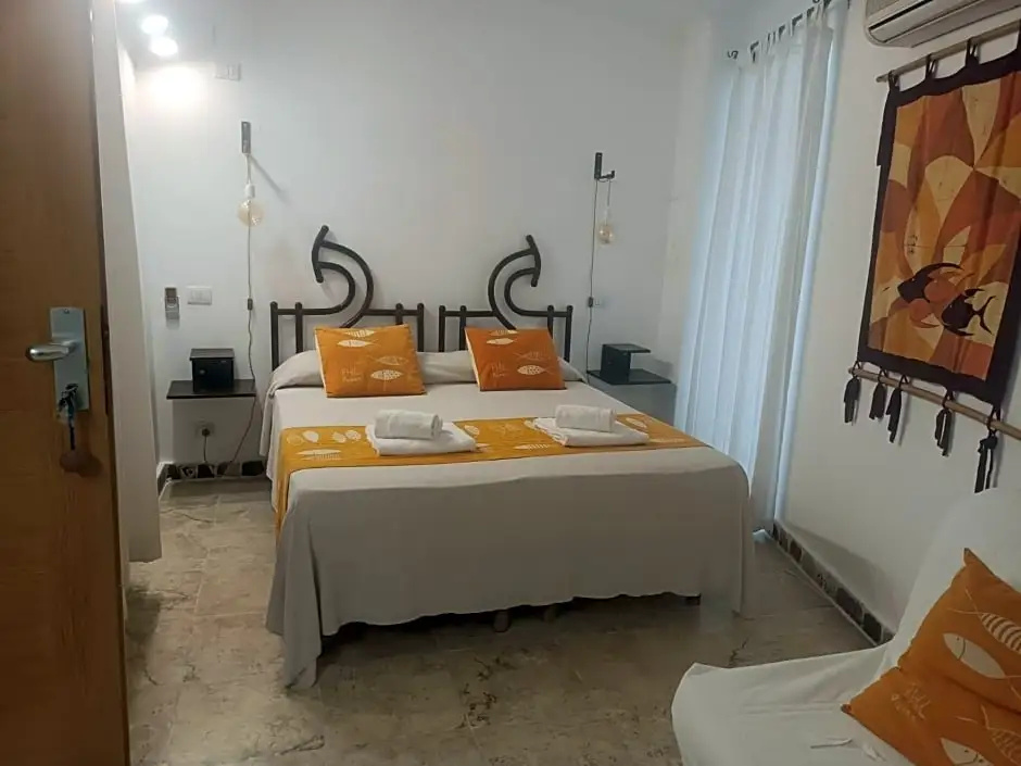 Economy Triple room