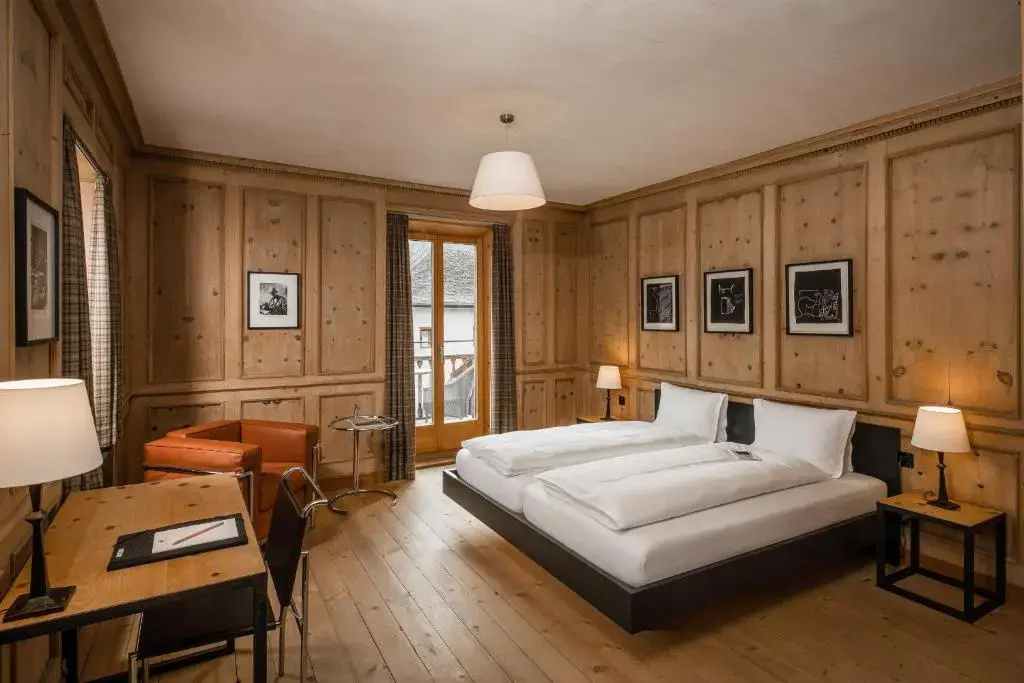 Deluxe Double room with balcony (full double bed)