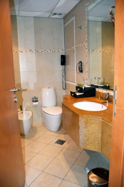Tamani Marina Hotel & Apartments