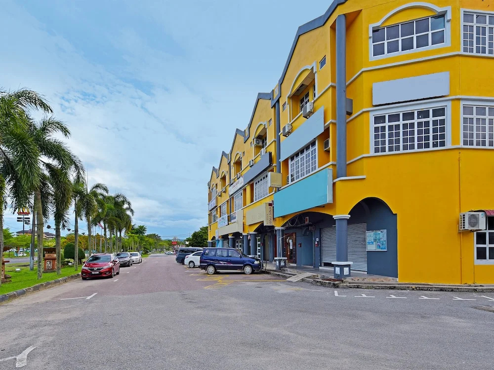 OYO 90672 De Paradise Turtle Hotel
