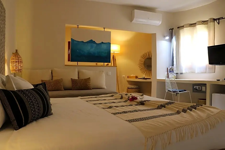 Deluxe Quadruple room with ocean view