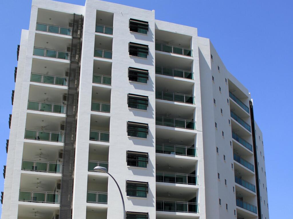 Argus Apartments Darwin by null