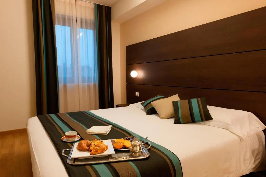 Superior Triple room