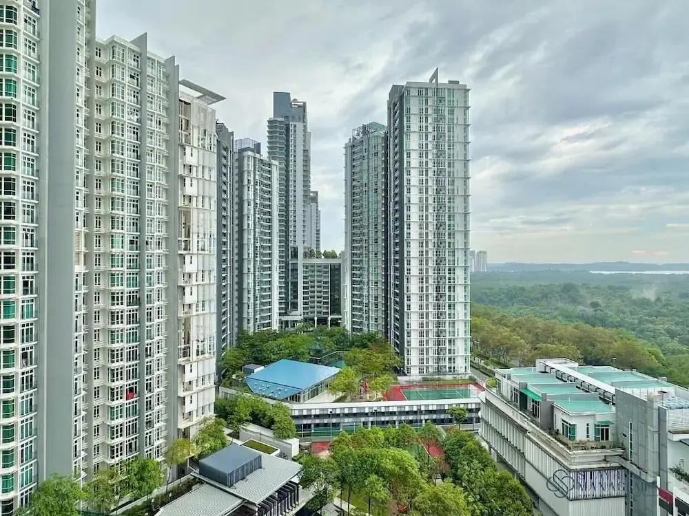1 Medini Legoland by Stayrene