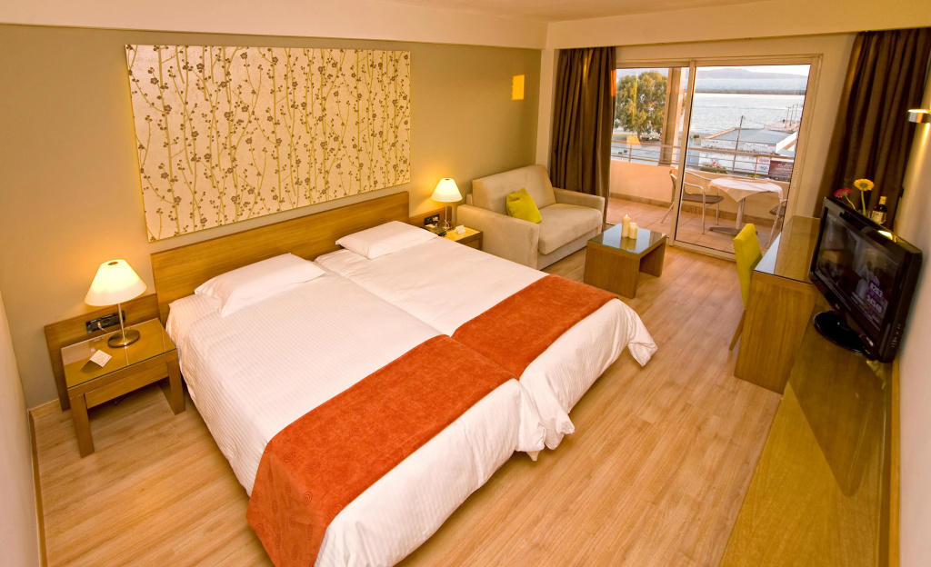 Pharae Palace Hotel — 5