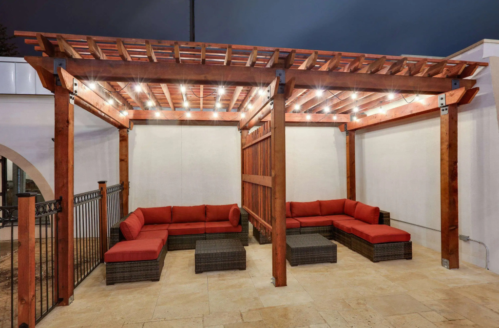 Ramada by Wyndham Austin South - Général
