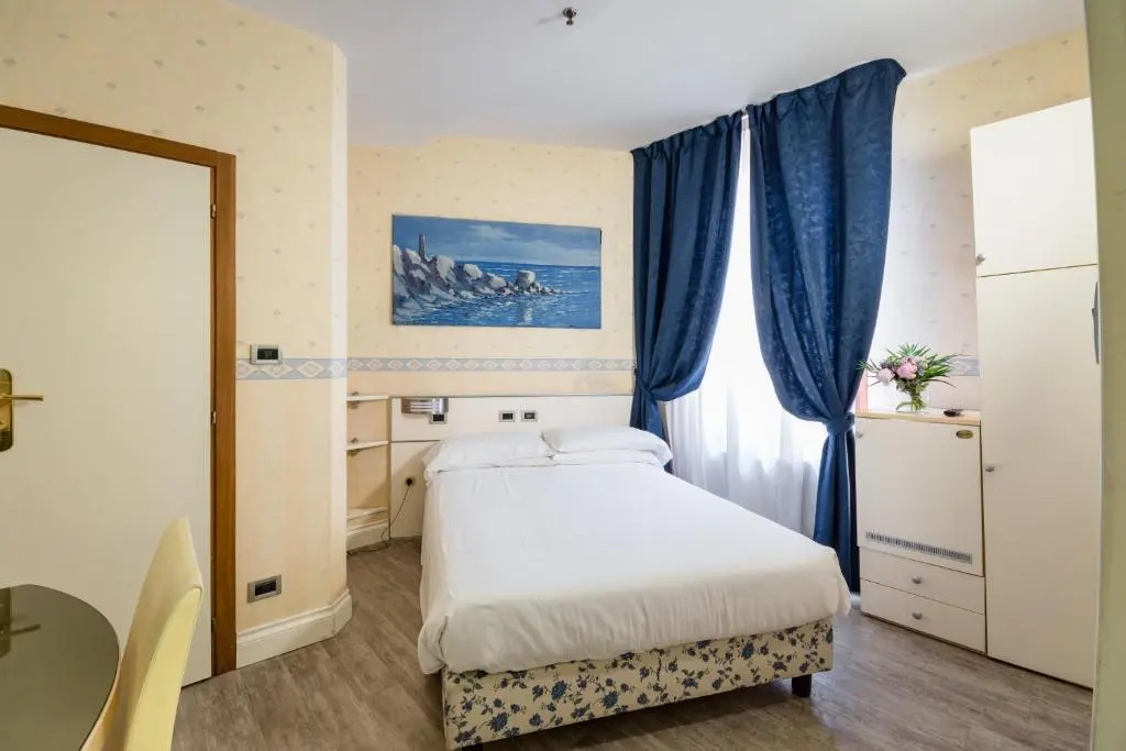 Albergo Centrale Bologna - Chambres