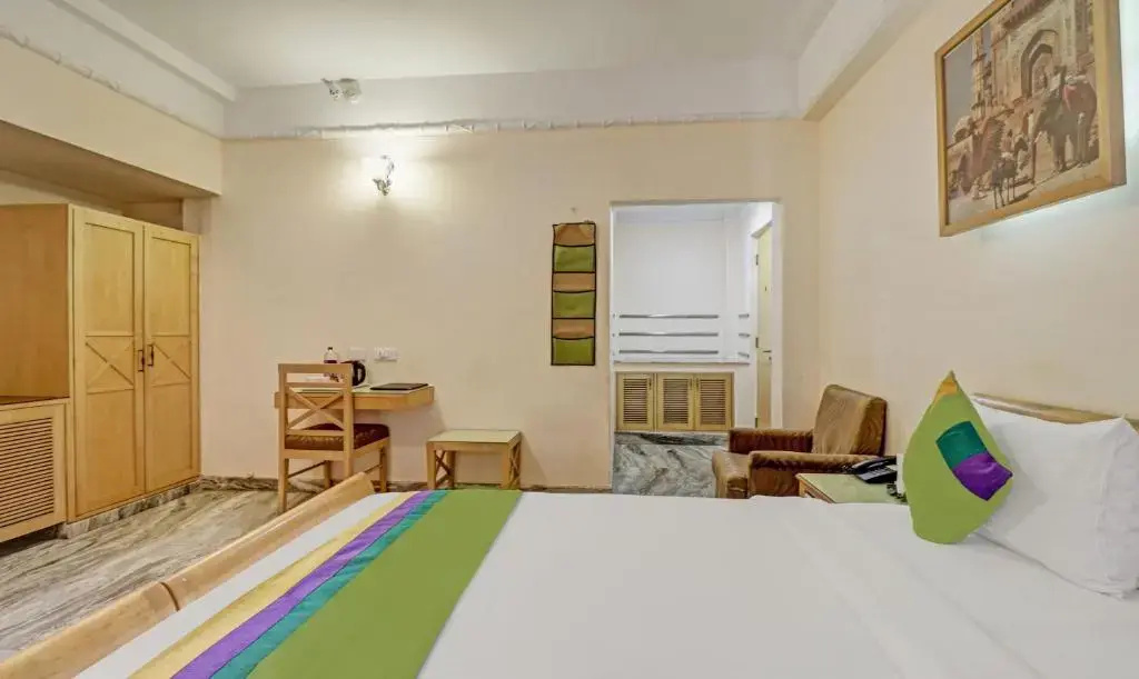 Treebo Trend Komfort Suites - Chambres