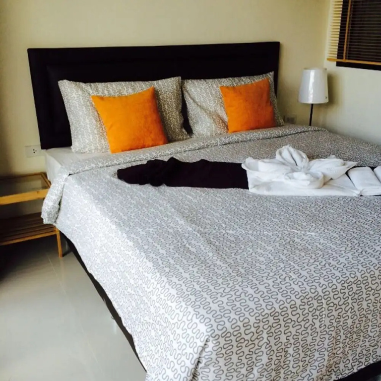 Montra Nakhon Guesthouse - Chambres