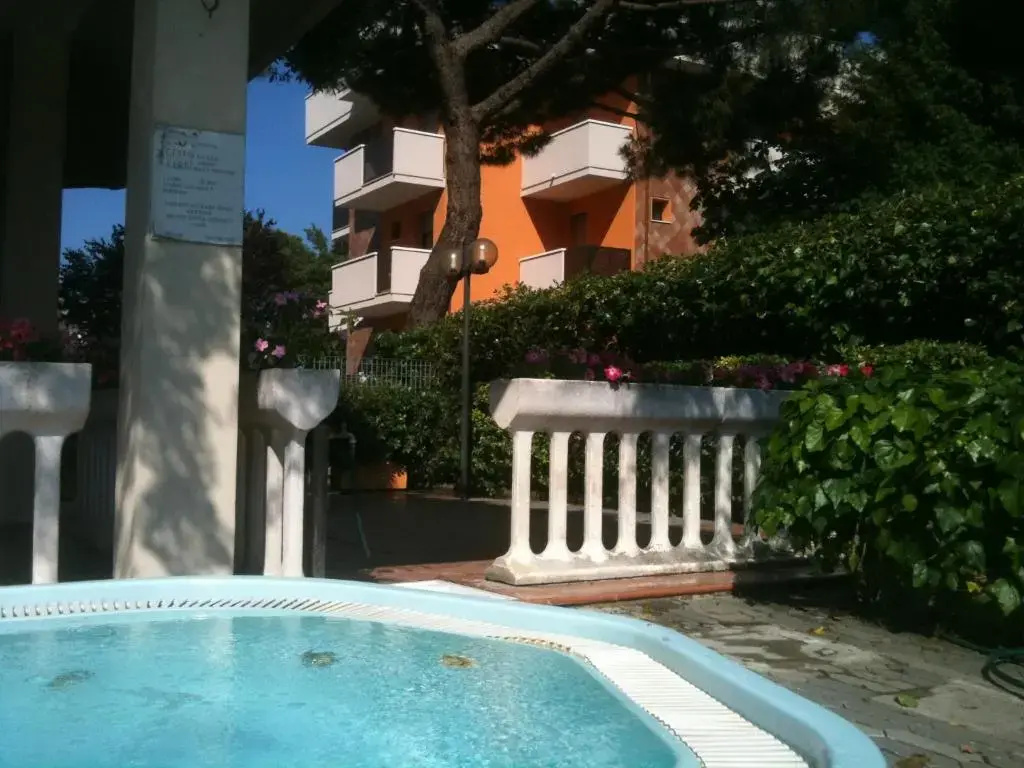 Hotel photo 8