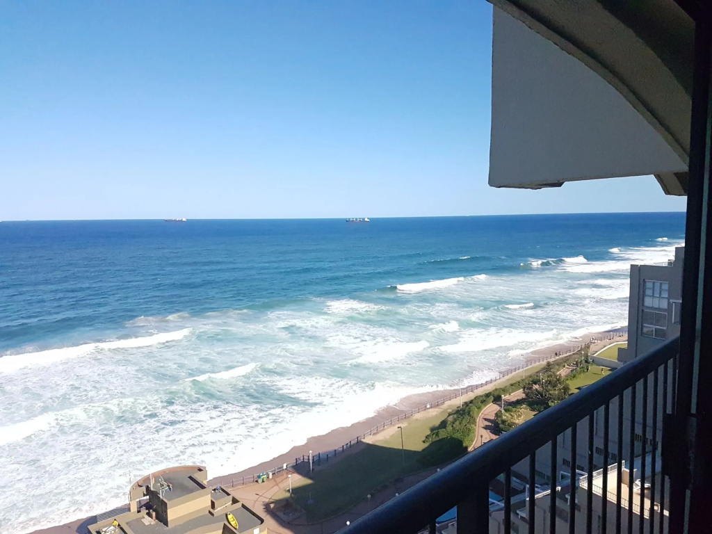 Beach & Waterfront
