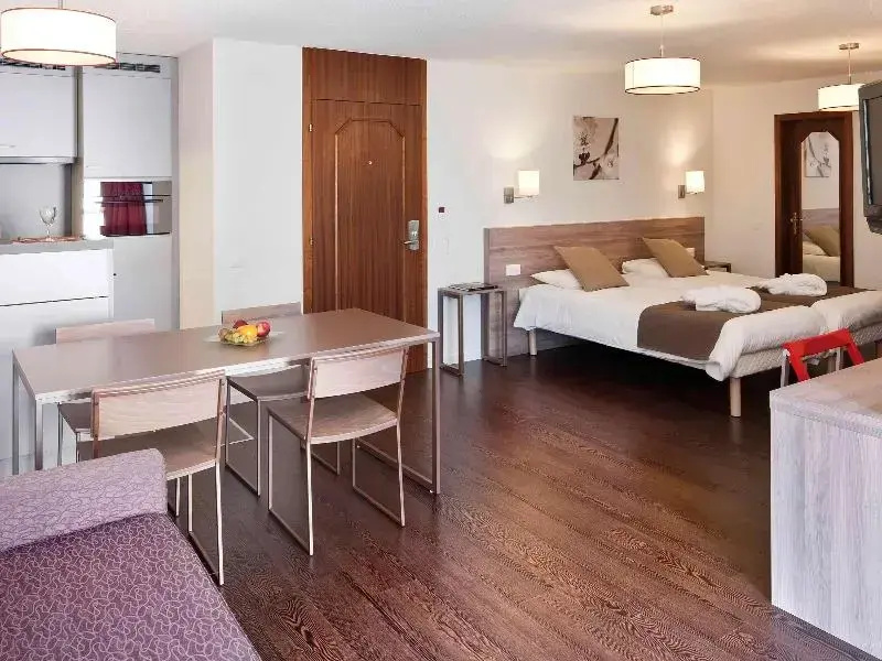 Mercure Plaza Biel - Chambres