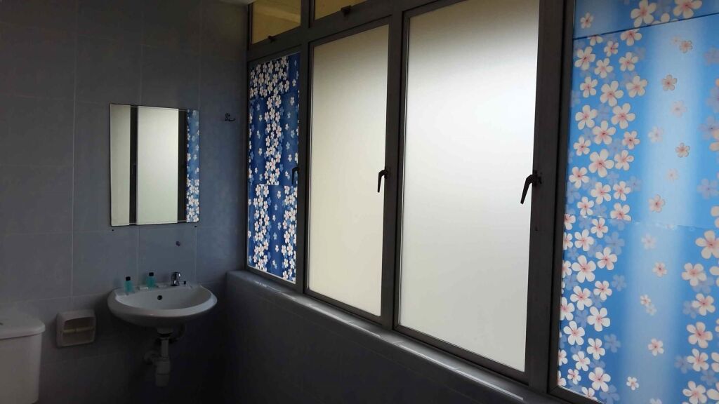 gallery_image_hidden_8