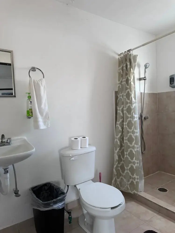 Economy room