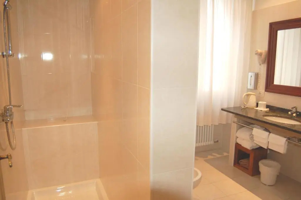 Astoria Hotel Italia - Chambres