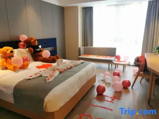 LanOuShangPin Hotel (Longhu Park Store, Yantan District, Zigong City) - фото 5