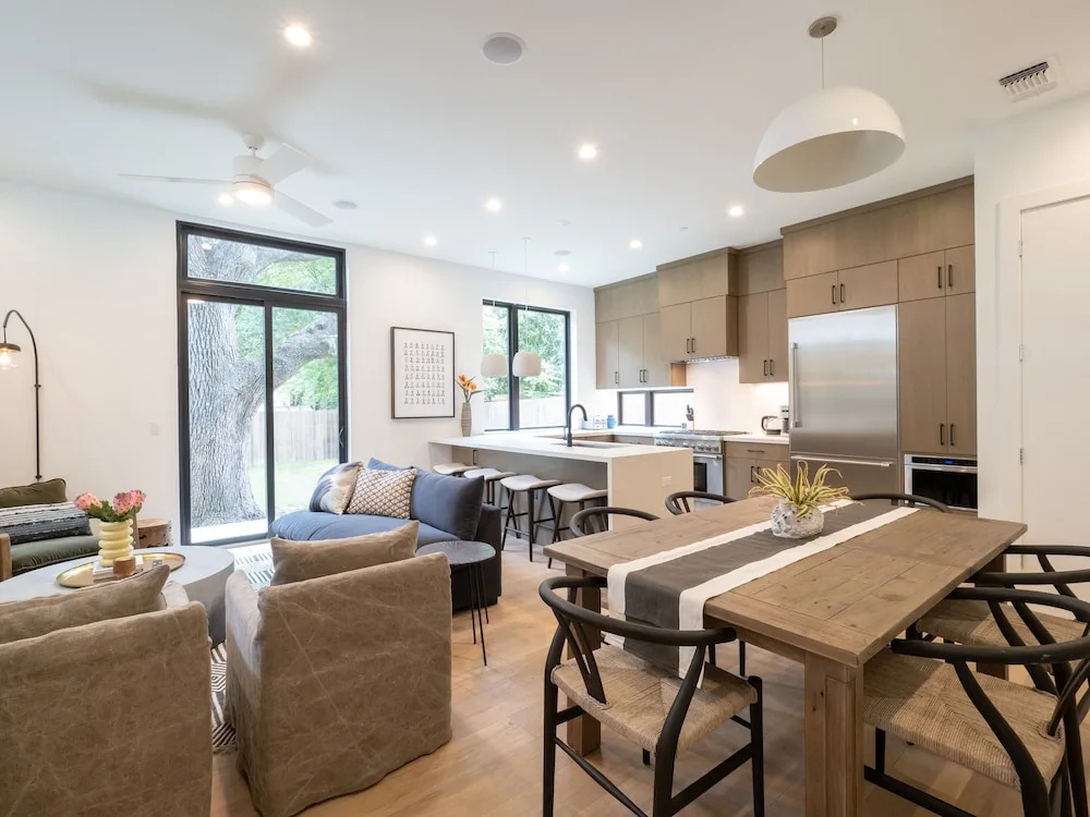The Living Local Dojo Atx 4 Bedroom Condo 2