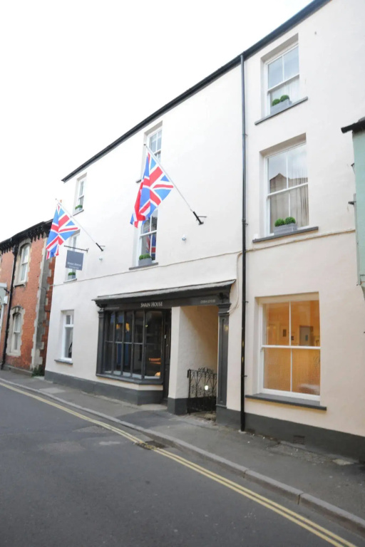 Swain House Boutique B&B