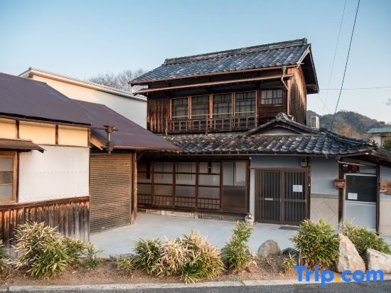 Benton Guesthouse, Private Nostalgic Shōwa-era House, former Akiya