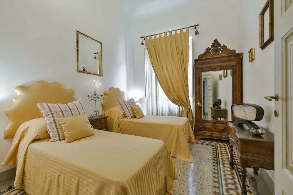 Palazzo Coli Bizzarrini Image 116