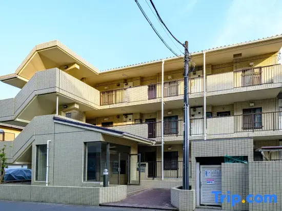 Sakura House