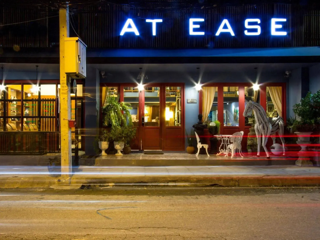 At Ease Bijou Place
