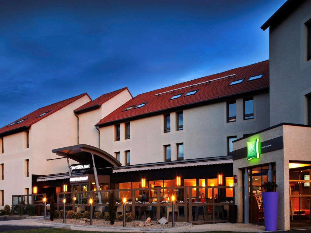ibis Styles Clermont Ferrand Le Brezet Aeroport - Chambres