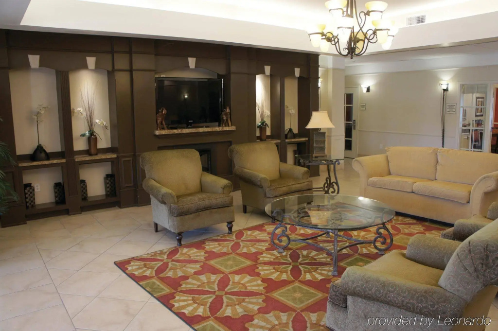 La Quinta Inn & Suites by Wyndham Winnie - Général