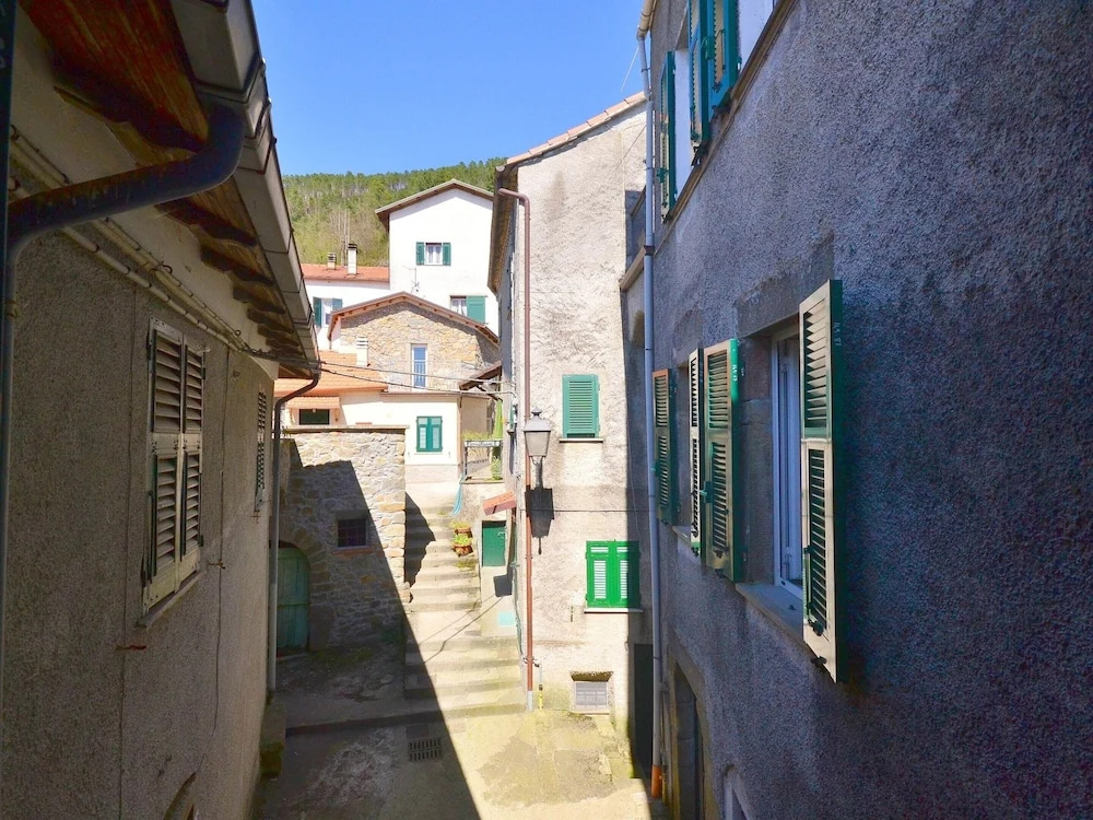 Apartment in Rio Near Roman Bridge