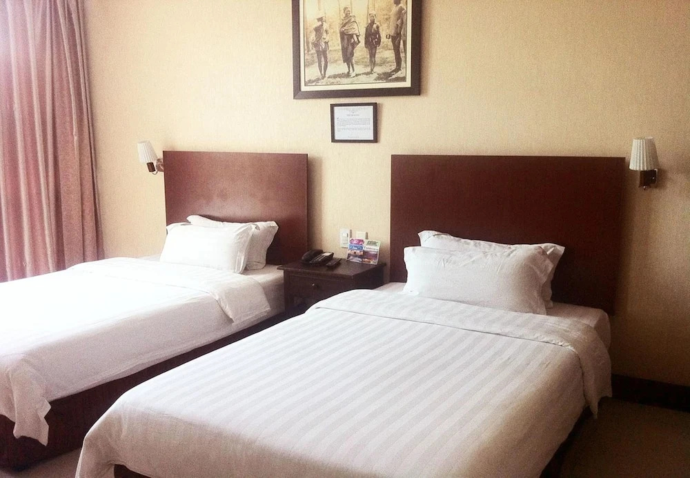 Crown Legacy Hotel - Chambres