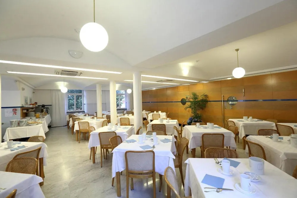 Hotel Genova - Général