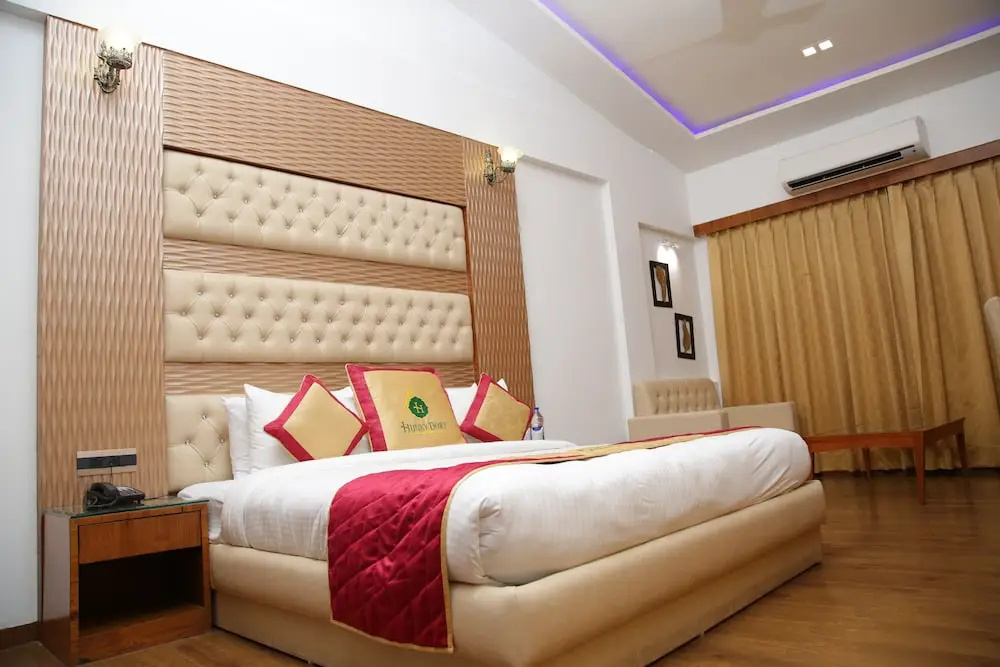 Royal room