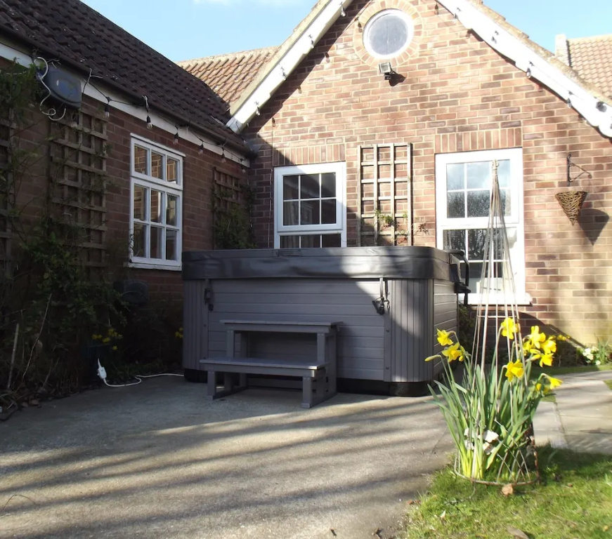 Conifer Cottage @ The Old Manor North Somercotes