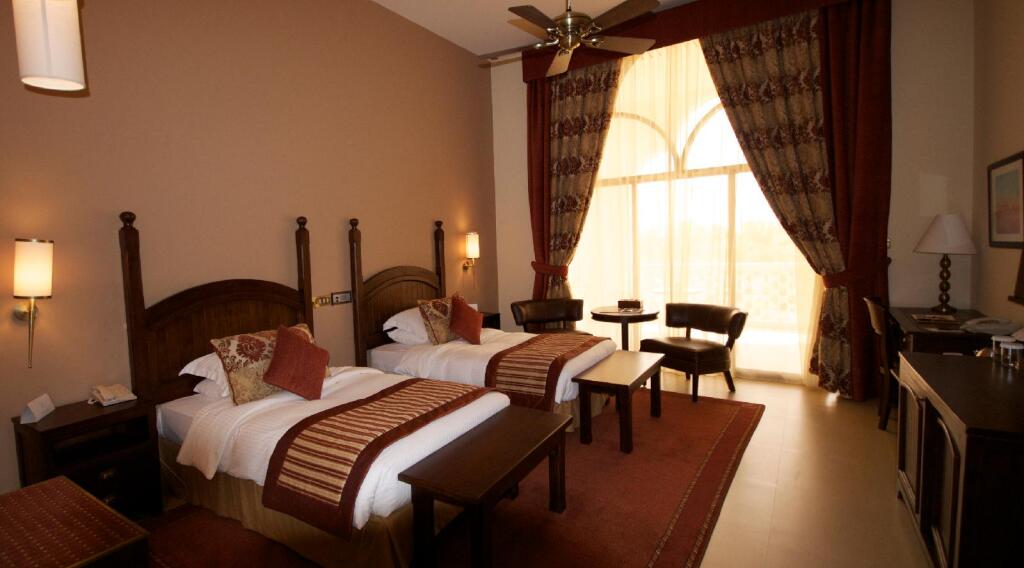 Liwa Hotel