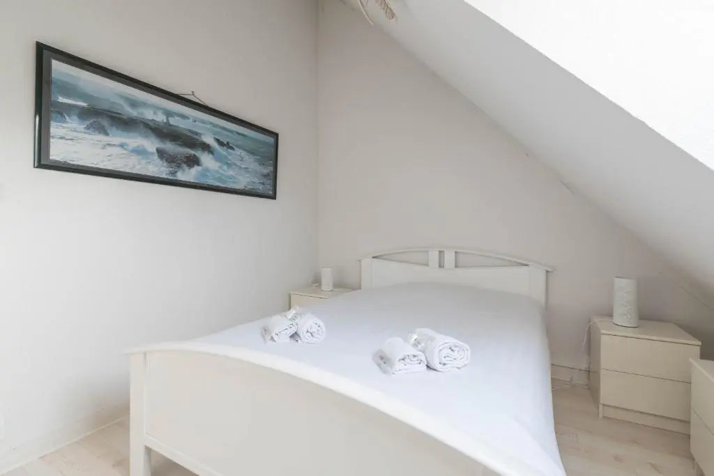Maison fonctionnelle avec terrasse proche mer