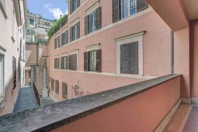 Quadruple Apartment with balcony