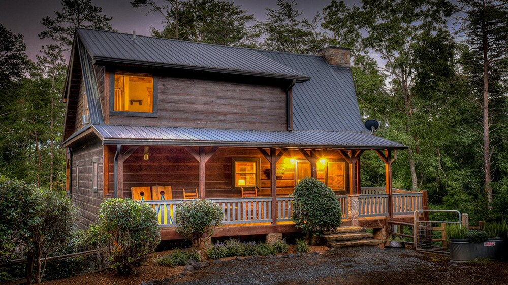 Foxhollow by Escape to Blue Ridge