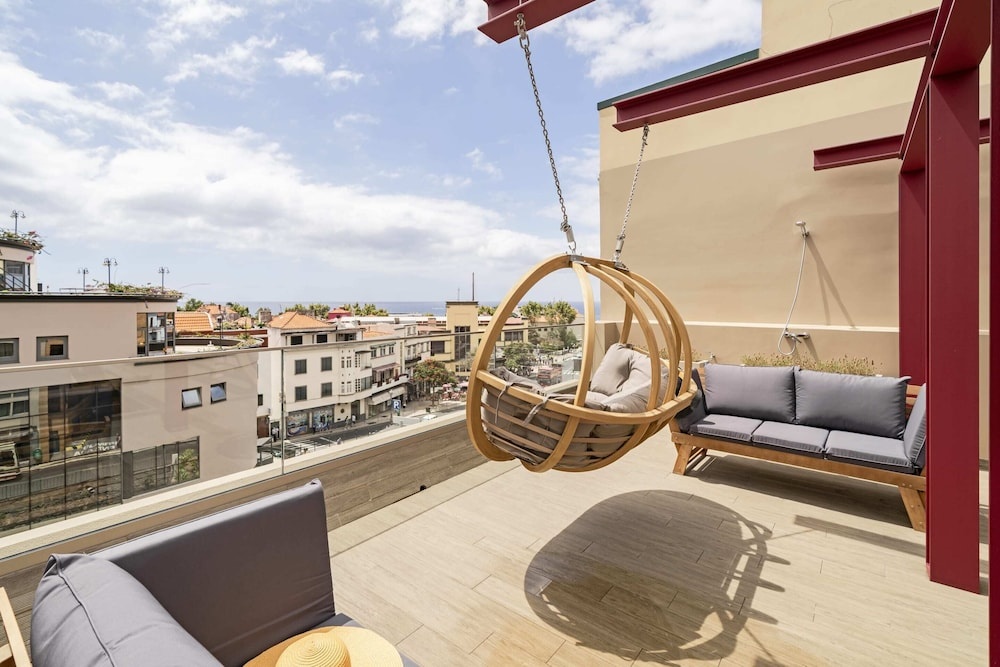 Drapes Design Apartments 2A Sombra by An Island Apart