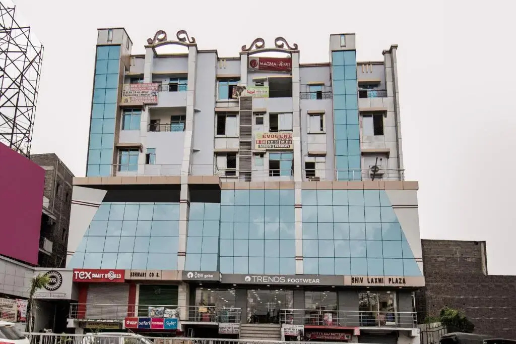 SVR Hotel & Banquet by OYO Rooms