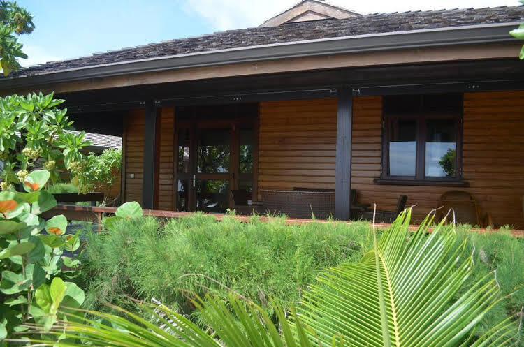 Green Lodge Moorea by null